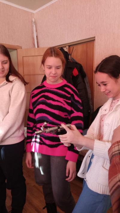 Усть-Илимская ветстанция провела серию экскурсий для школьников